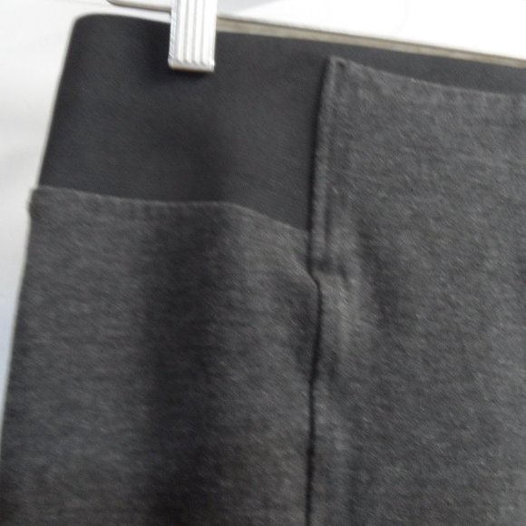 ANN TAYLOR GRAY PONTE SEAMED ELASTIC WAIST LEGGING- Size M - Picture 2 of 6